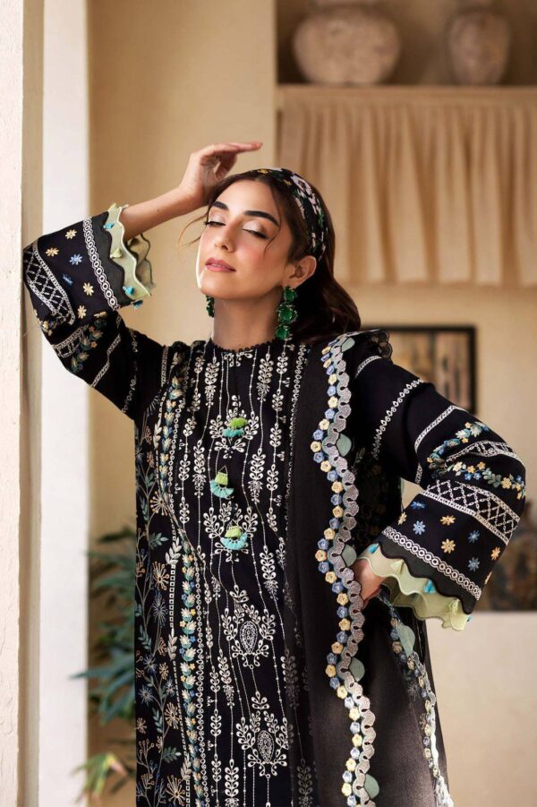 NEW ARRICAL BLACK LOVER COTTON LAWN  CHIKANKARI - Image 2