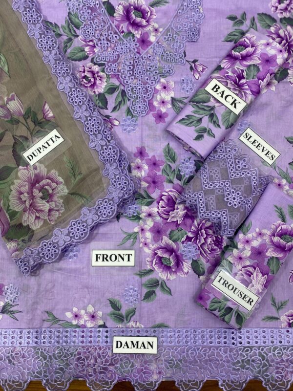 PRIMUIM LAWN CHIKANKARI IZNIK D9 - Image 2