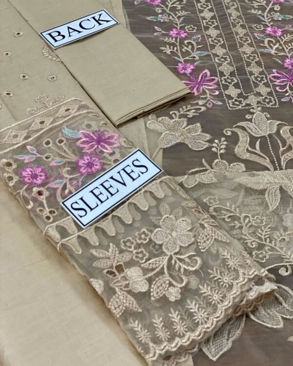 NEW ARRIVAL IMROZIA SAREANE LAWN CHIAKNAKRI - Image 6