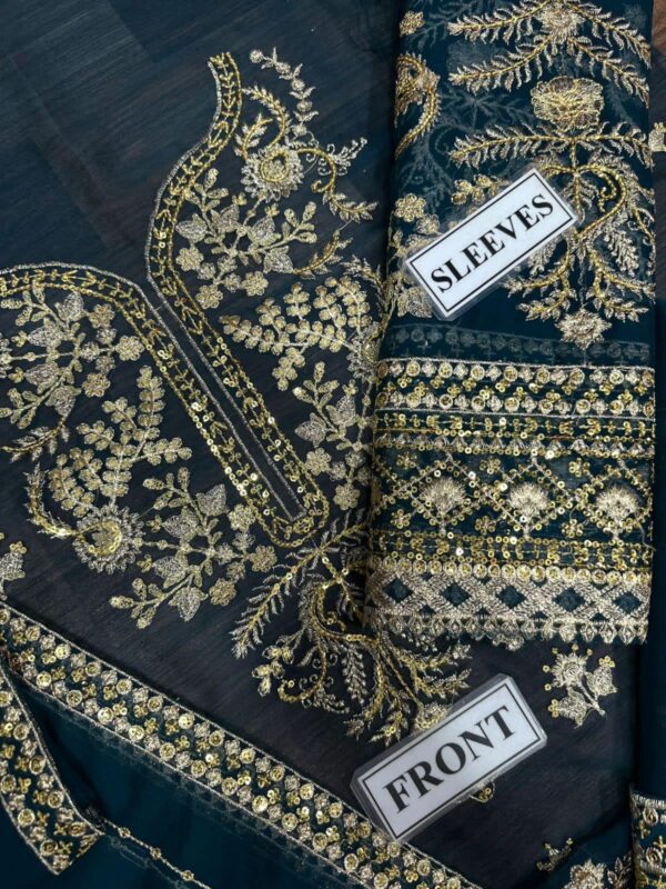 ASIM JOFA WEDDING COLLECTION BY HANIA AMIR - Image 8