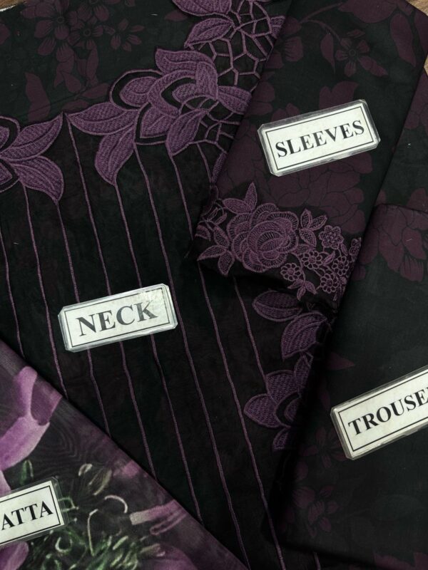 PRIMIUME LAWN BRAND NAME IZNIK - Image 5