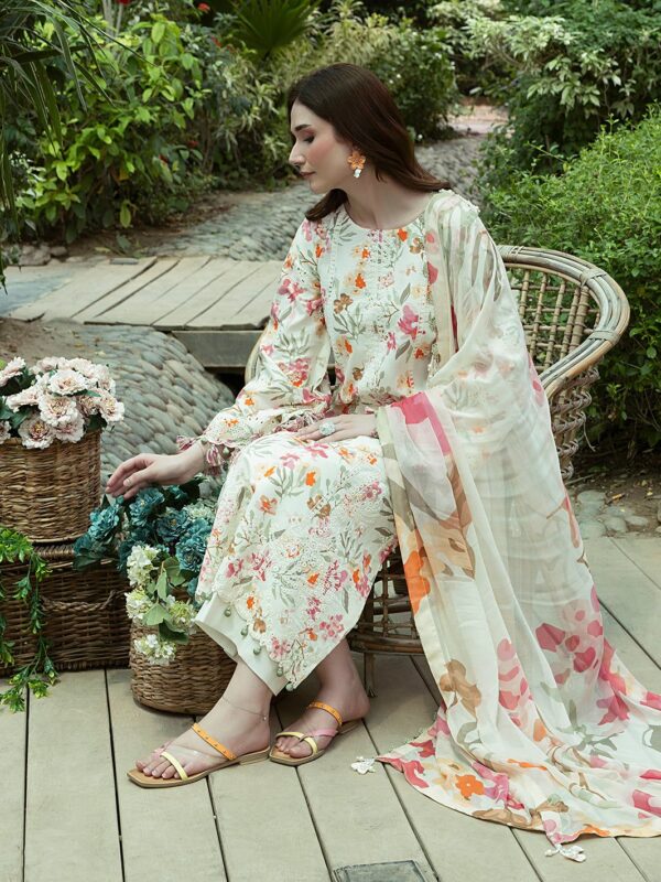 IZEL PRIMIUM LAWN CHIKANKARI ARTICAL - Image 6