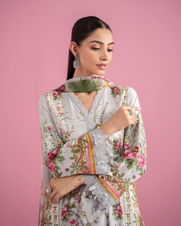 Premium Lawn 2025 MARIA.B - Image 3