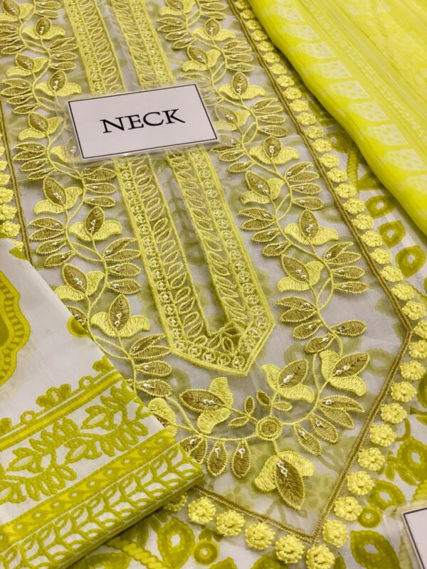 MARIA B M PRINT LAWN COLLECTION - Image 6