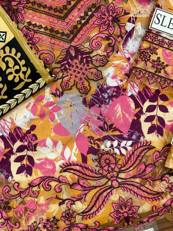 IMROZIA LAWN WITH LAWN DUPPTTA - Image 4