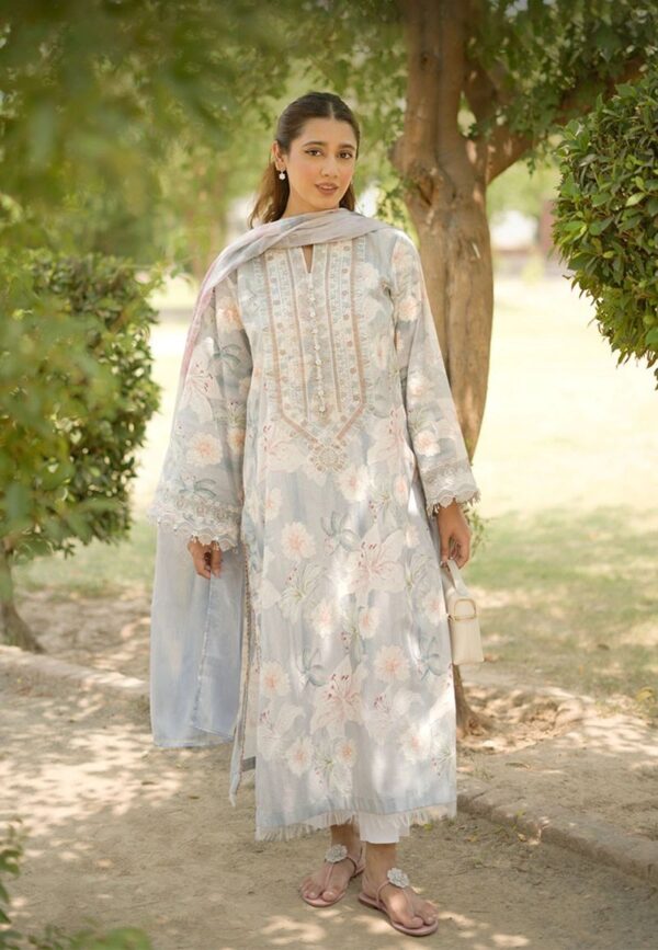 BAROOQUE LAWN LUXCURY COLLECTION