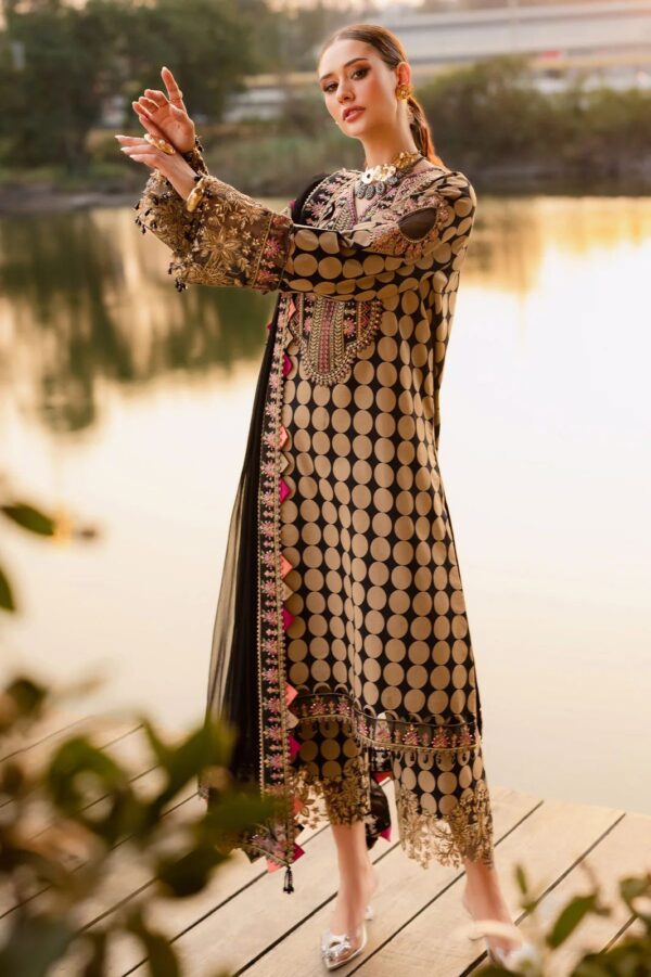 NEW ARRIVAL MARIA B PRIMUME FABRIC - Image 4