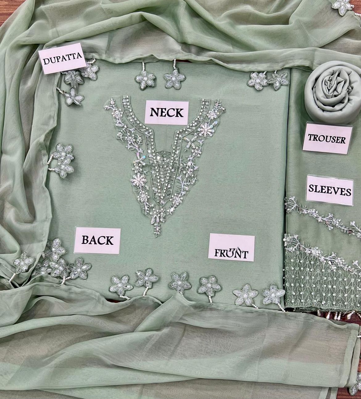 BAROOQUE LUXURY CHIFFON HAND EMBELLISHED FESTIVE COLLECTION - Image 2