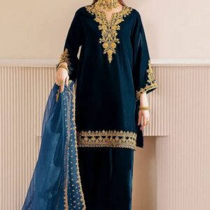 BAROOQUE VELVET FORAMAL COLLECTION