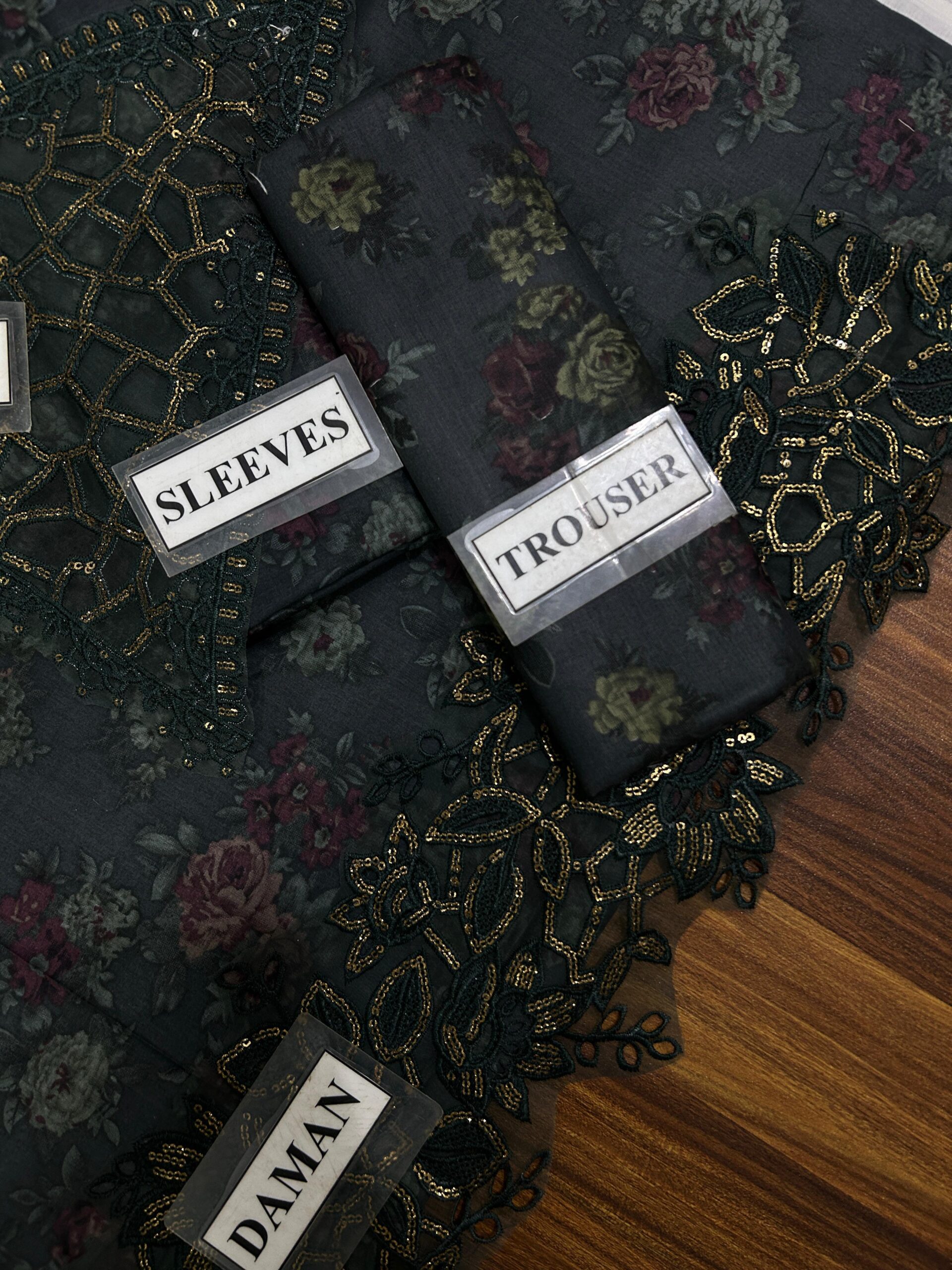 ☆Brand Name : IZNIK☆ - Image 3